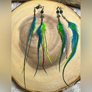 Double Rooster feather/silver chain/charms accent earrings
